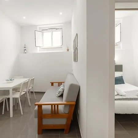 Apartment Bomdia